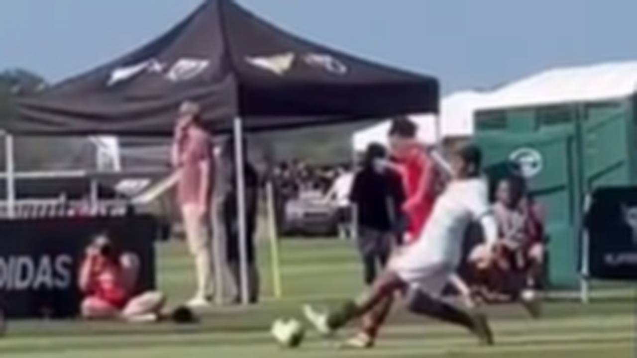 Wie der Vater! Söhne von Chelsea-Star Thiago Silva zaubern in der Jugendakademie