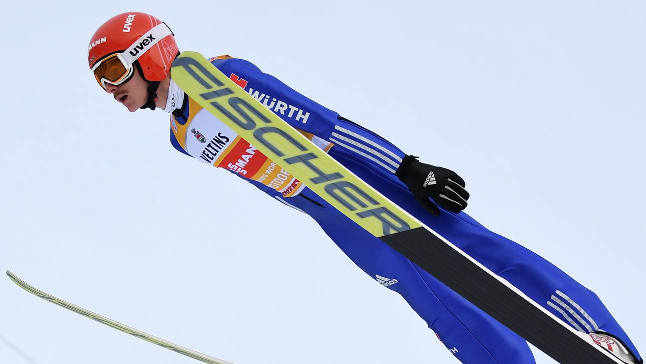 SKI-JUMPING-FOUR-HILLS
