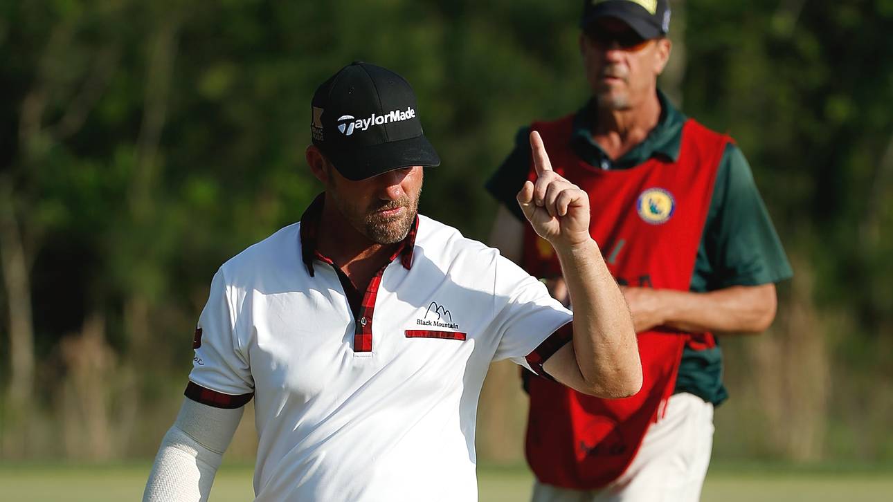 Cejka glänzt zum Auftakt in Humble