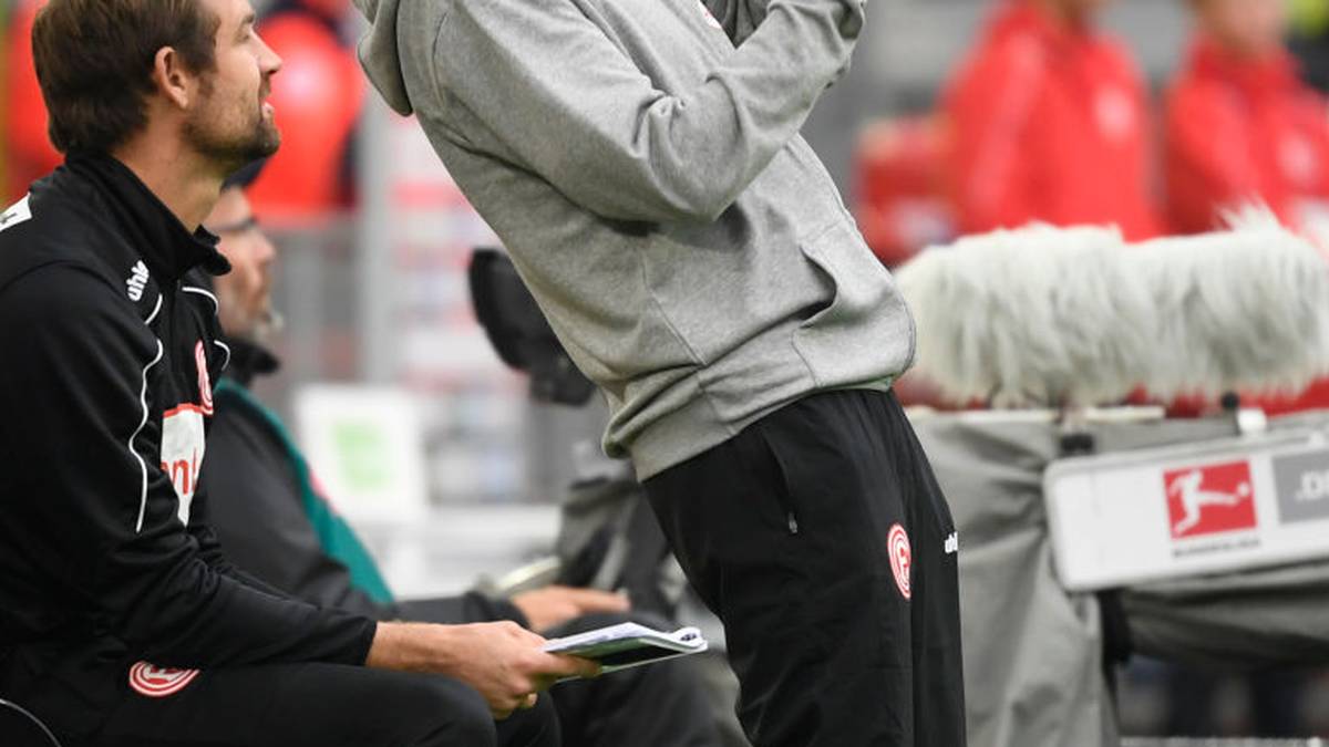 FRIEDHELM FUNKEL (FORTUNA DÜSSELDORF, Vertrag bis 2020): Nach der Vertragsposse Anfang des Jahres ist der 65-Jährige bis Saisonende gebunden, ließ zuletzt auch durchblicken sich eine Verlängerung vorstellen zu können („Im Moment bin ich noch heiß“). Als Tabellen-13. Im Soll, Entlassungsgefahr gering