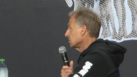 Jürgen Klinsmann nimmt Julian Nagelsmann nach dem WM-Aus in Schutz. Der 61-Jährige lobt dessen Umgang mit der Situation und betont, dass Verantwortung zu einem Trainerjob dazugehört.
