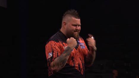 Weltmeister Michael Smith gewinnt den 14. Spieltag der Premier League of Darts gegen Jonny Clayton verdient mit 6:3. Zudem verpasste der Engländer knapp einen 9-Darter.