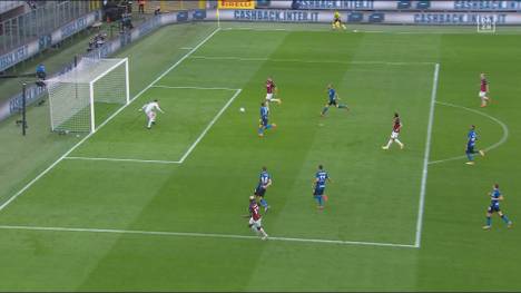 Zlatan ibrahimovic ist der große Matchwinner für den AC Mailand. Im Derby gegen Inter avanciert Ibra mit einem Doppelpack zum Matchwinner.