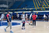 Das amerikanische Basketball-Team macht sich bereit für das erste Gruppenspiel gegen Serbien