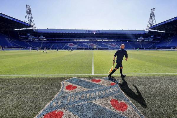 SC Heerenveen spielt vor 15.000 Teddy-Fans