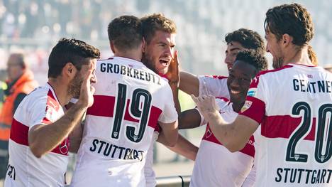 Karlsruher SC v VfB Stuttgart - Second Bundesliga