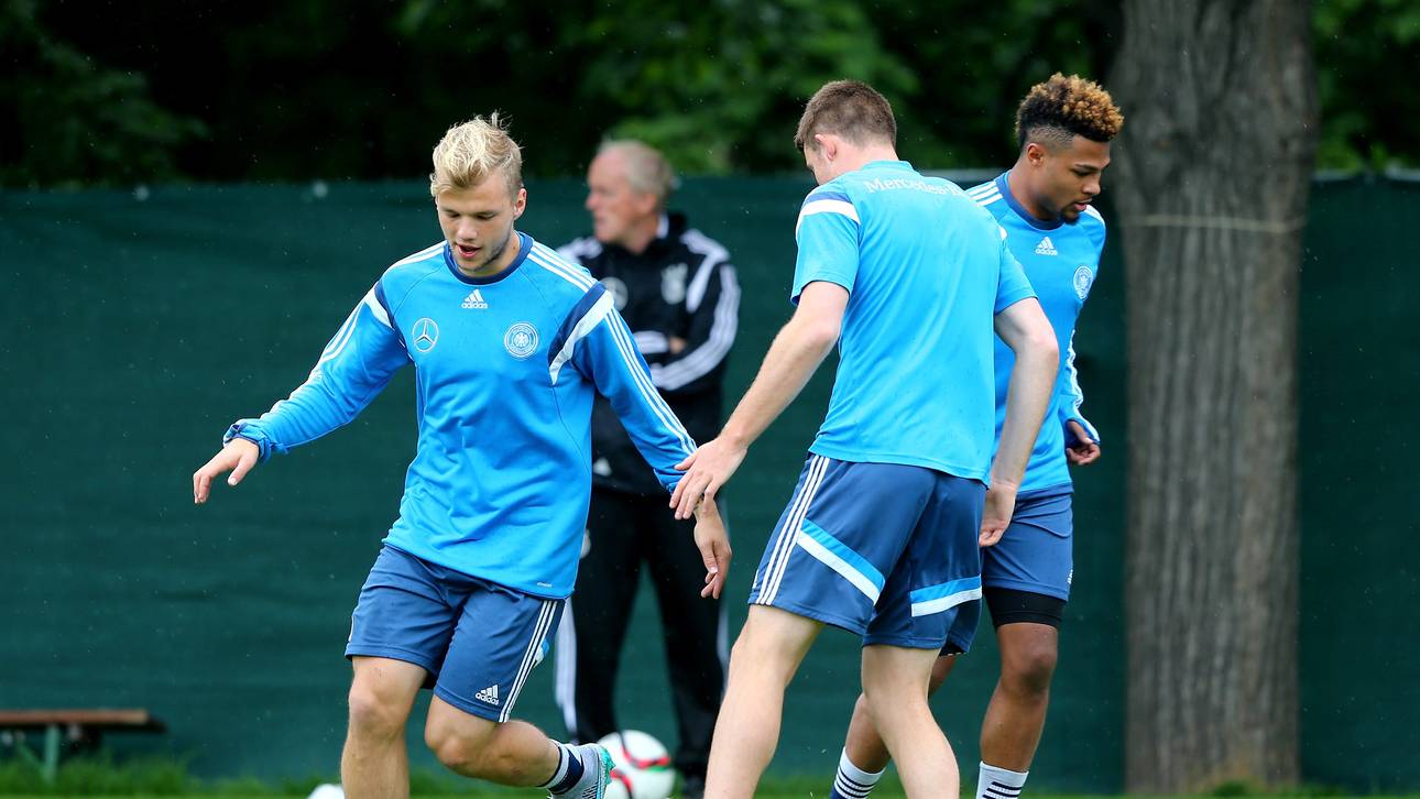 Wer soll in der U21 auf die Sechs?