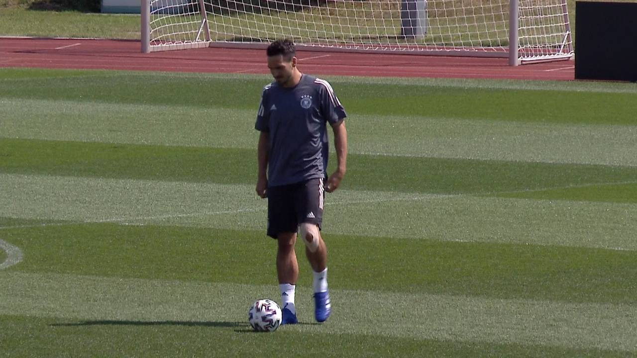 Rose mit erstem BVB-Problem