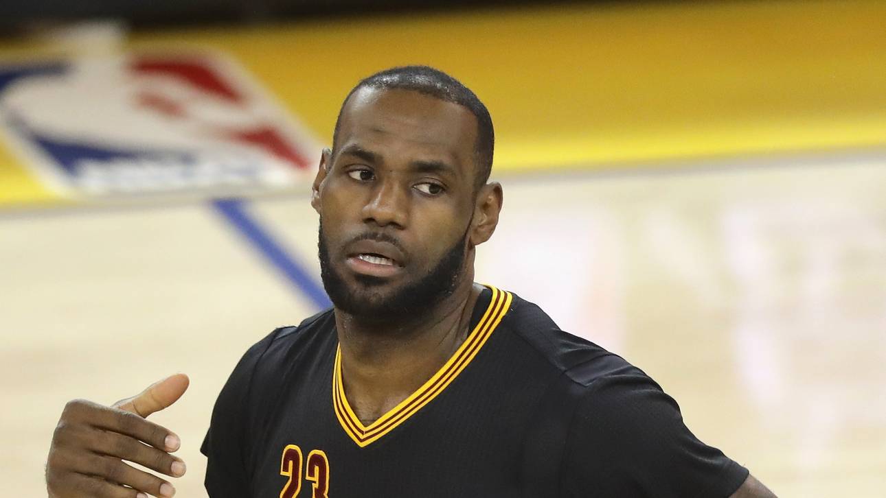 James schwört Cavs die Treue