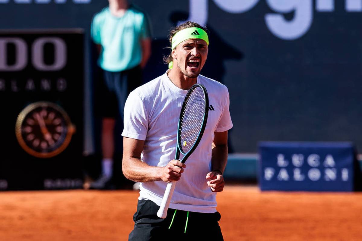 Zverev triumphiert und gibt Versprechen