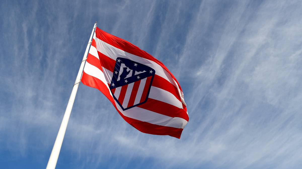 PLATZ 10 - ATLETICO MADRID (9 Spieler): DIEGO GODIN, JOSE GIMENEZ (beide Uruguay), FILIPE LUIS (Brasilien)