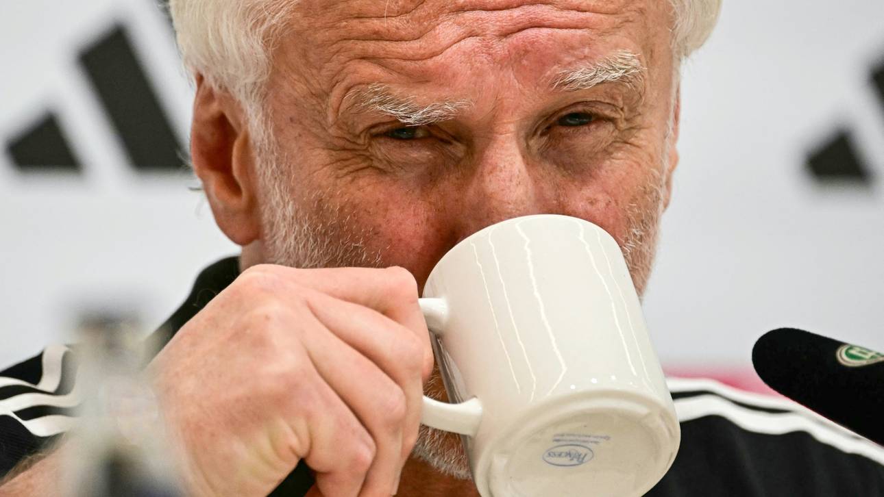 Völler verkündet Anton-Wechsel – oder doch nicht?