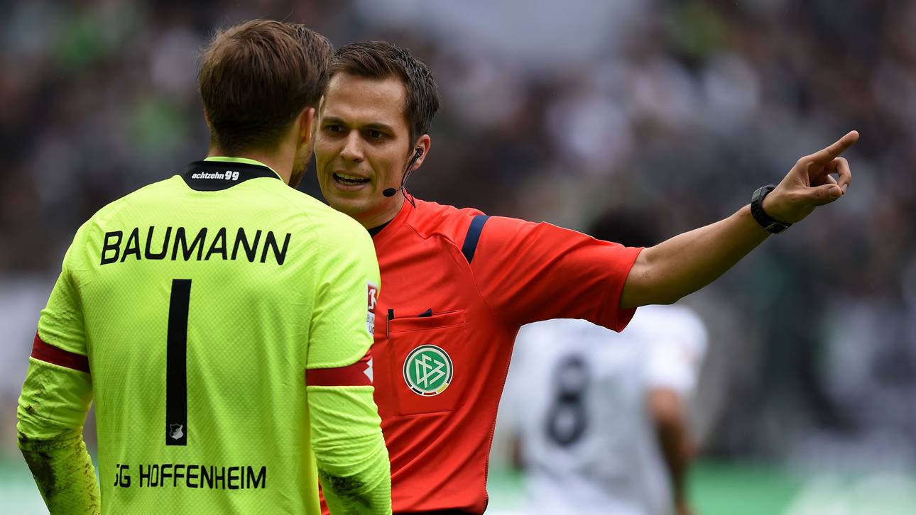 FBL-GER-BUNDESLIGA-MOENCHENGLADBACH-HOFFENHEIM