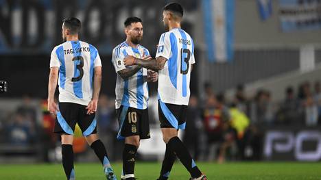 Wird Lionel Messi bei der WM 2026 spielen? Teamkollege Cristian Romero ist sich sicher, dass der Superstar noch fit genug sein wird.