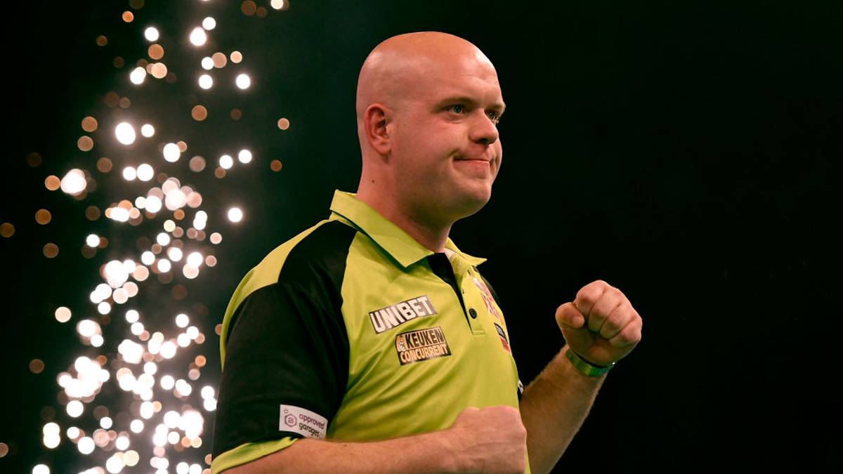 Dazu kommen noch je vier Triumphe bei der European Darts Championship und dem Players Championship Final sowie drei Titel beim Grand Slam of Darts