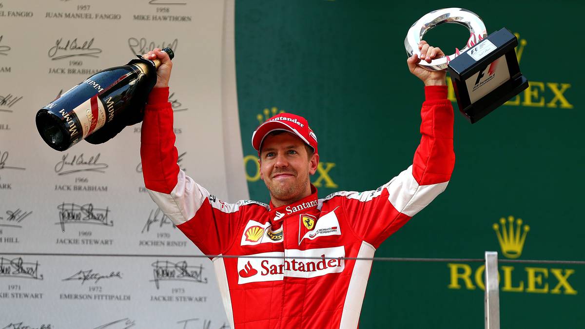 Sebastian Vettel wird im Ferrari Dritter beim Grand Prix von Schanghai