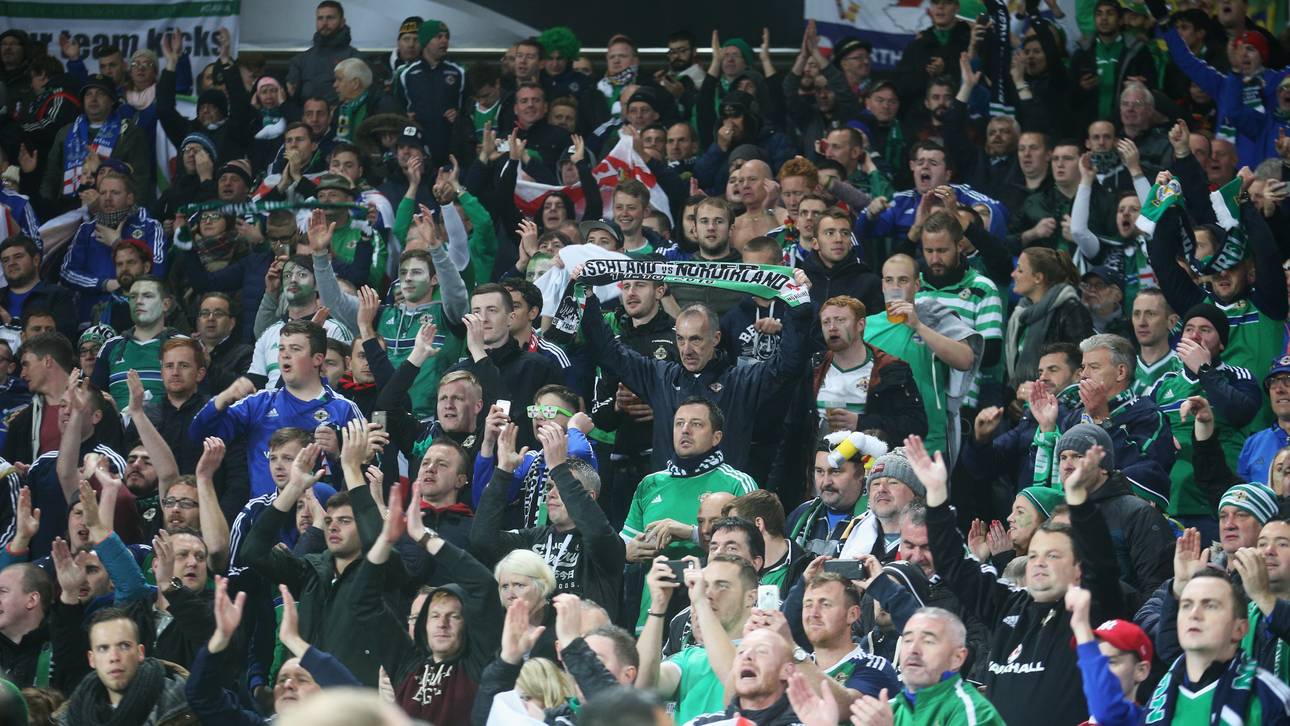 Nordirische Fans feiern trotz Pleite