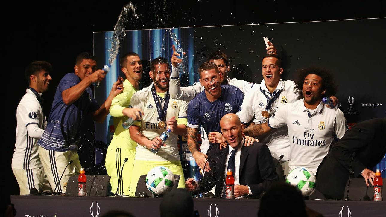 Real-Stars crashen Zidane-PK