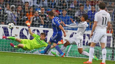 Klaas-Jan Huntelaar trifft für Schalke 04 gegen Real Madrid