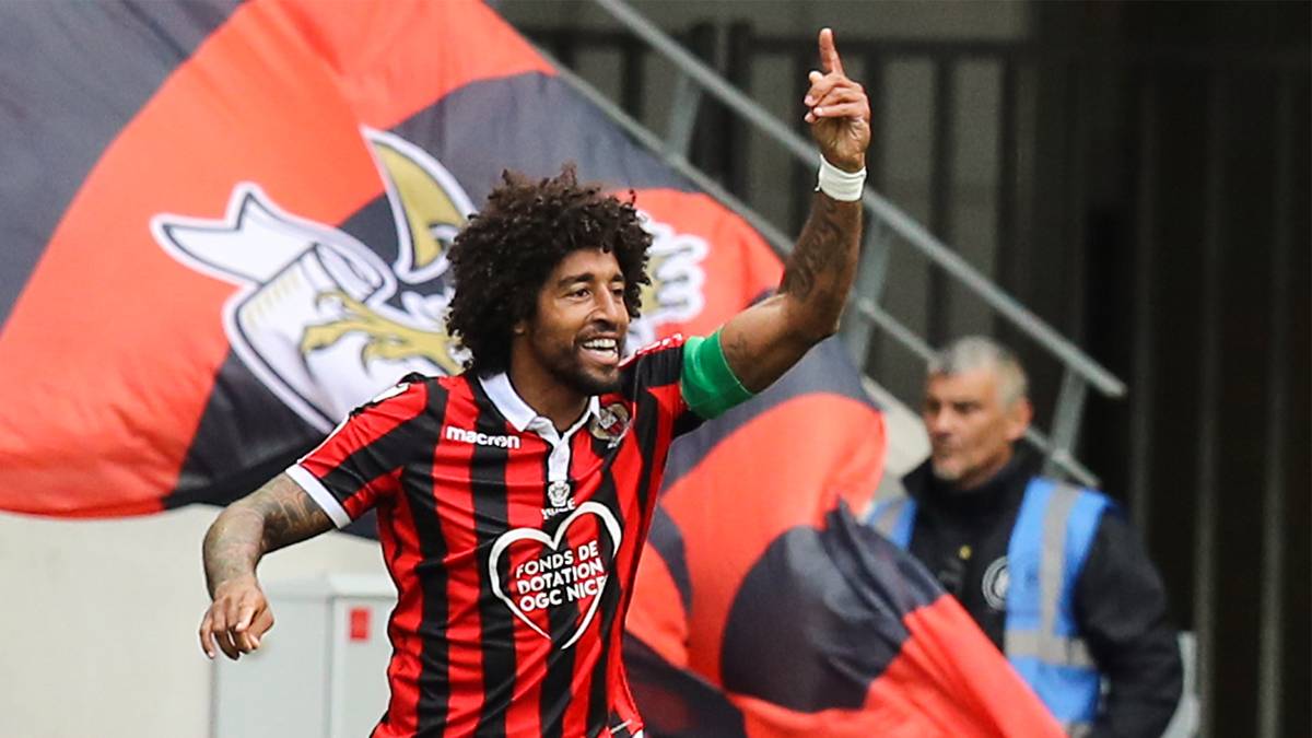 Mittlerweile ist er in der Ligue 1 für OGC Nizza aktiv, hat in dieser Saison zumindest einen Treffer auf dem Torekonto