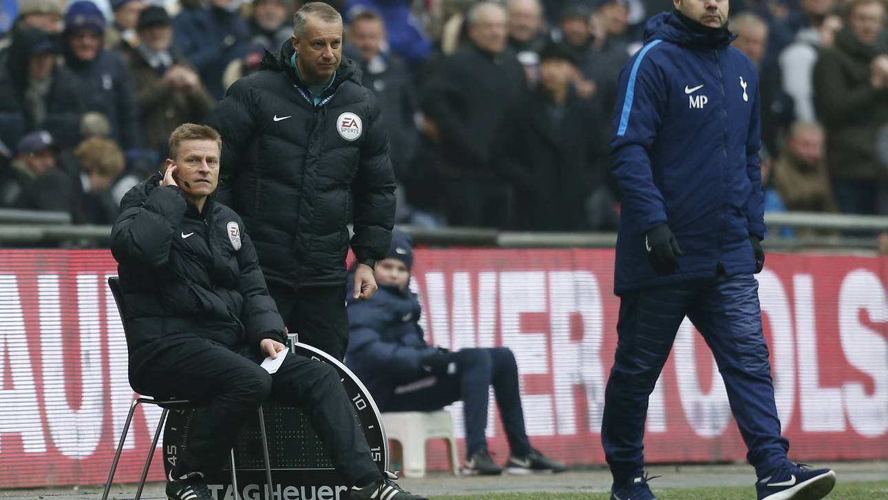 Schiri-Verletzung bei Spurs-Sieg