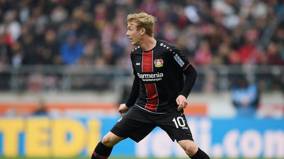 JULIAN BRANDT: Bei Teamkollege Julian Brandt sieht die Sache etwas anders aus. Der Nationalspieler verlängerte zwar erst im vergangenen Jahr bis 2021, der aktuelle Vertrag soll allerdings eine Ausstiegsklausel beinhalten, die bei 25 Millionen Euro liegen soll