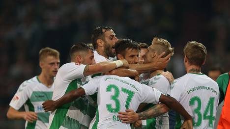 Die SpVgg Greuther Fürth kann mit einem Heimsieg gegen Aufsteiger Wiesbaden auf den zweiten Tabellenplatz vorrücken