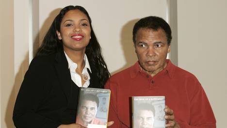 Muhammad Ali At Barnes And Noble