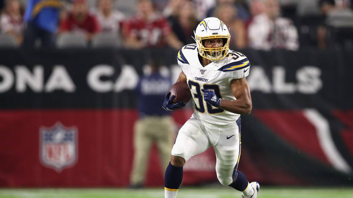 Ohne Gordon müsste Austin Ekeler in eine deutlich größere Rolle rutschen. Bislang war er eher Spezialist für Pässe aus dem Backfield (49 Receptions für 404 Yards und drei TD), ist aber auch als Rusher mit 554 Yards bei 106 Versuchen und drei Touchdowns eine gute Option