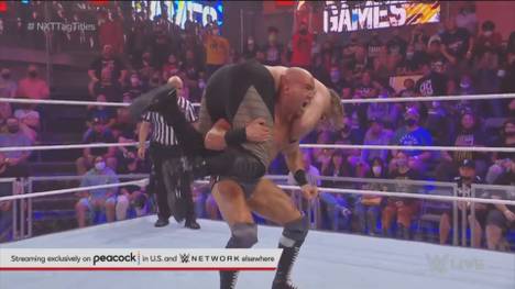 Das deutschsprachige Duo Marcel Barthel und Fabian Aichner regiert bei WWE NXT als Tag Team Champion. Eine Kostprobe ihres Allround-Könnens gab es zuletzt bei der Show War Games ...