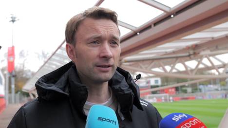 Vor dem Champions-League-Duell mit Manchester City schwärmt Leverkusen-Boss Simon Rolfes von Trainer Pep Guardiola.