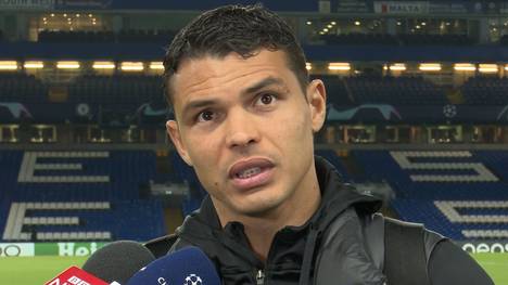 Nach dem CL-Aus gegen Real Madrid ist die verkorkste Saison für den FC Chelsea offiziell. Abwehr-Boss Thiago Silva wirft deshalb schon den Blick in die Zukunft und kritisiert dabei die bisherige Arbeit des neuen Eigentümers.