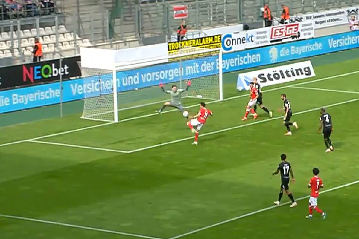 Rot-Weiss Essen - Würzburger Kickers