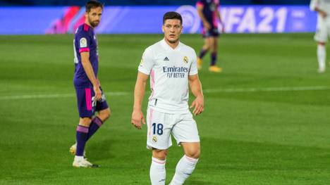 Nur noch letzte Details sind zu klären, dann wird Luka Jovic wieder für Eintracht Frankfurt spielen. Doch wo steht der Pokalsieger von 2018 und Real-Edelreservist heute?