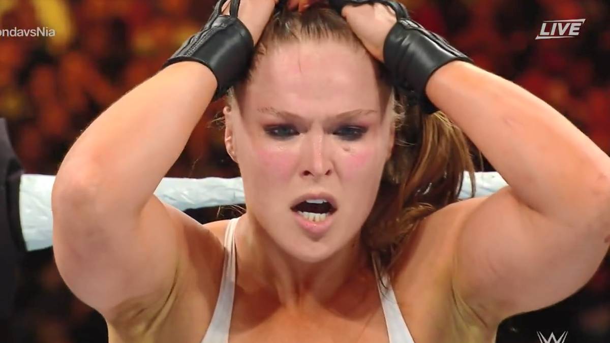 Wwe Money In The Bank 2018 Ronda Rousey Erlebt Bitteren Moment