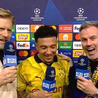 Erst Party mit den BVB-Fans, dann ein äußerst kurioses Interview mit Jadon Sancho – eine Liverpool-Legende hat in Dortmund jede Menge Spaß.