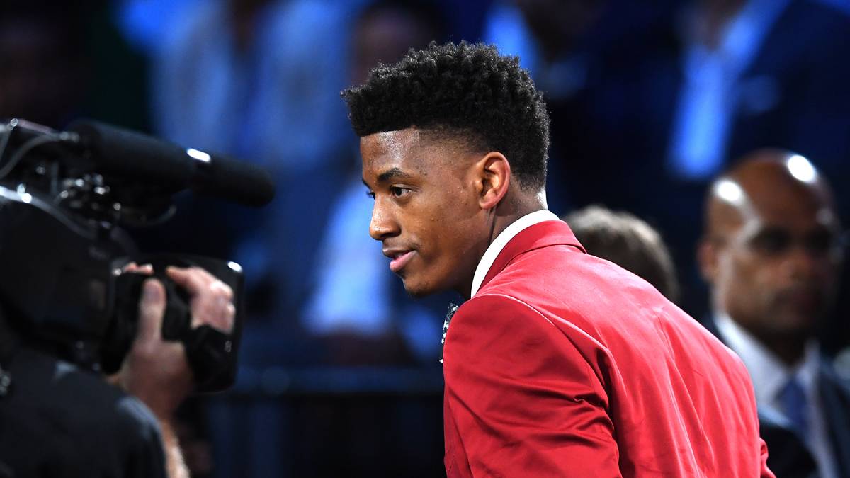 6 - JARRETT CULVER (SG/Minnesota Timberwolves/Texas Tech): Culver ist ein ungewöhnlicher NBA-Anwärter. Er ist nicht mega athletisch und schafft erst in seinem zweiten College-Jahr den Durchbruch. Er hat gute Übersicht, verbessert stetig den Wurf und das Handling. Ein Wachstumsschub bringt ihm die nötige Flügel-Länge. NBA-Vergleich: Nicolas Batum, Caris LaVert