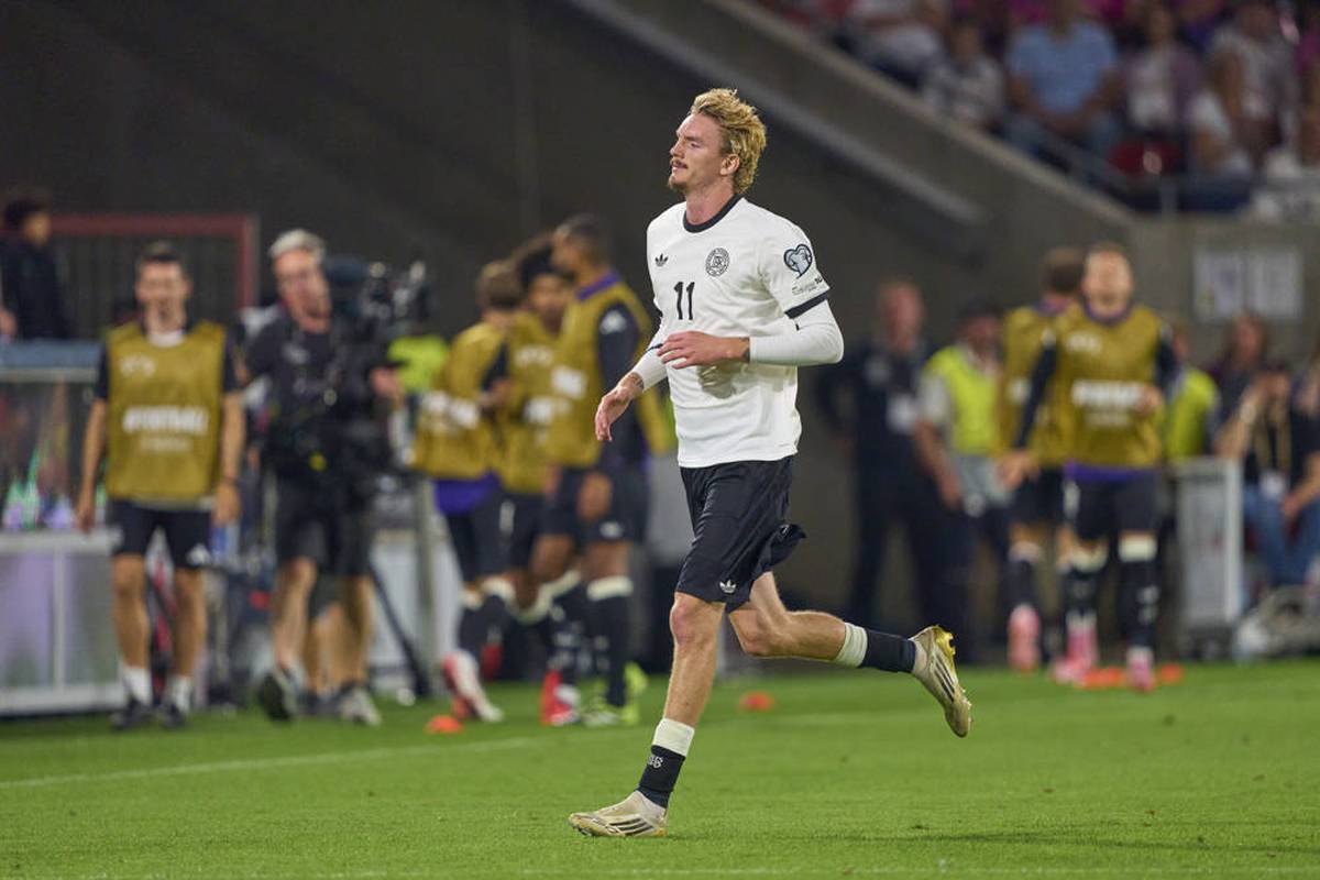 Nick Woltemade wurde beim Länderspiel von Deutschland gegen Nordirland ausgepfiffen. Deutsche Fans reagieren auf den Aufreger - die Meinungen sind verschieden.