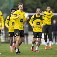 Dem BVB steht ein heißer Transfer-Sommer bevor - nicht nur wegen Jude Bellingham. Im SPORT1-Podcast „Die Dortmund-Woche“ sprechen Chefreporter Patrick Berger und Oliver Müller über zwei Spieler, die den Klub verlassen sollen. 