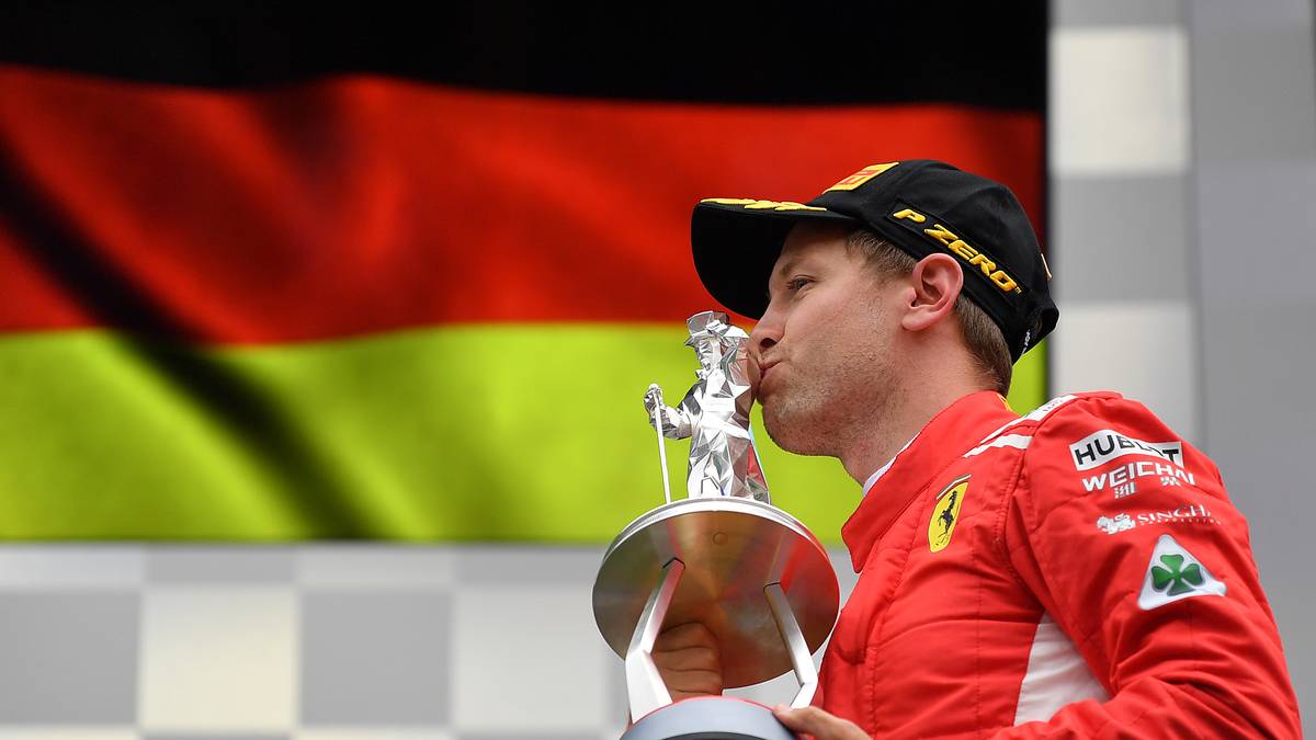 PLATZ 3: Sebastian Vettel (52 Siege): Mit seinem Triumph in Spa hat der Deutsche Prost hinter sich gelassen. 38 Siege fuhr er für Red Bull, 13 für Ferrari und einen für Toro Rosso ein. Vettel hat vier WM-Titel eingesammelt und wird alles daran setzen, 2018 seinen fünften Titel einzufahren