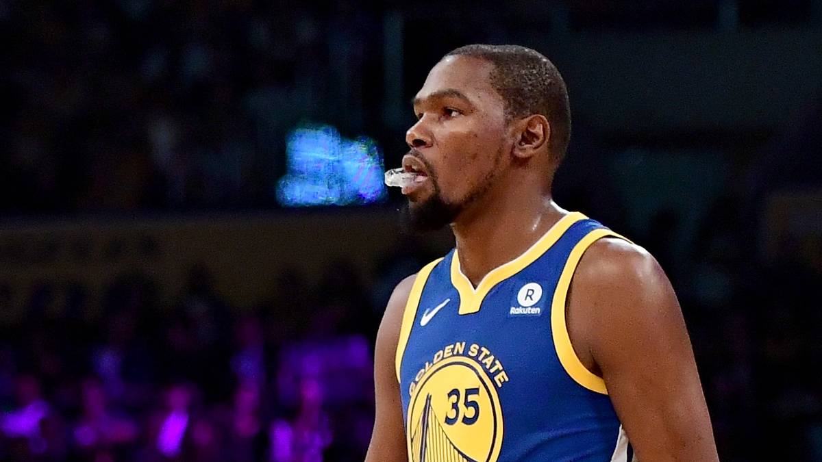 PLATZ 3: Kevin Durant, #35 der Golden State Warriors (Platz 8 in Deutschland)