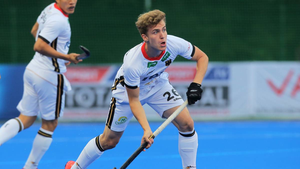 Momentan befinden sich die Herren im Umbruch und machen eine schwierige Phase ohne konstante Leistungen durch. In der Pro League gab es zuletzt eine historische 0:8-Niederlage gegen Belgien und danach ein 1:6 gegen Australien. Sogar Olympia ist nun in Gefahr, es sollte aber wohl für die Qualifikation reichen