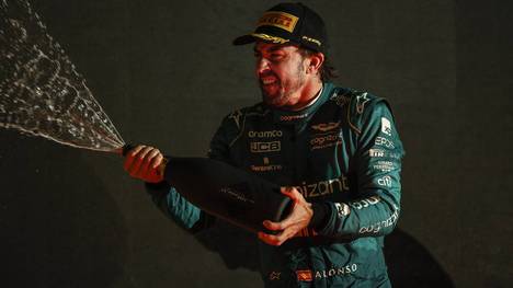 Fernando Alonso fuhr beim Formel-1-Auftakt in Bahrain im Aston Martin auf Platz drei