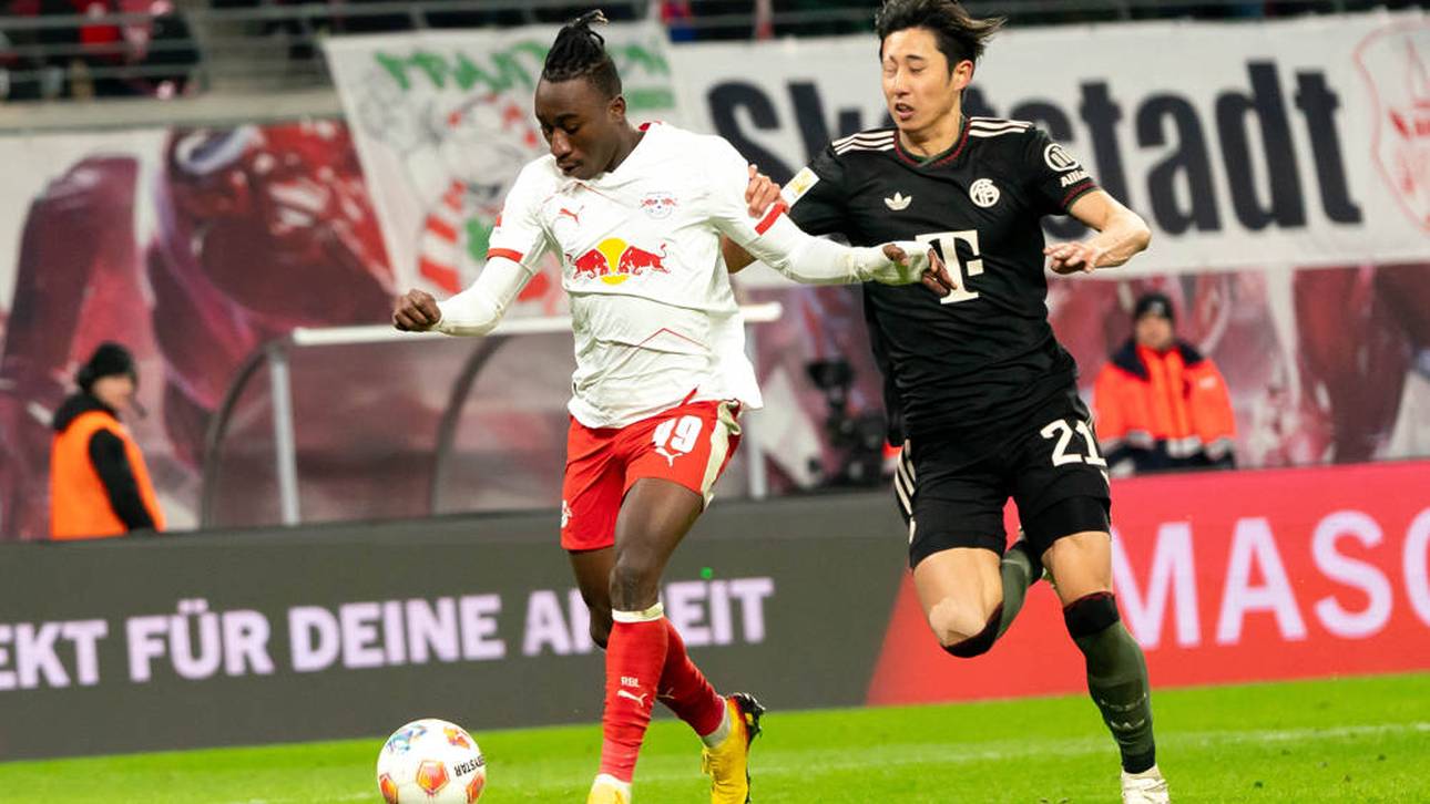 RB-Star Yan Diomande (l.) ist wohl im Fokus des FC Bayern