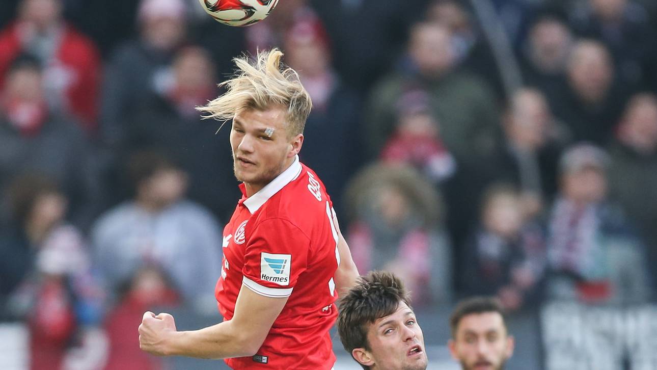 1. FSV Mainz 05 v Hertha BSC - Bundesliga