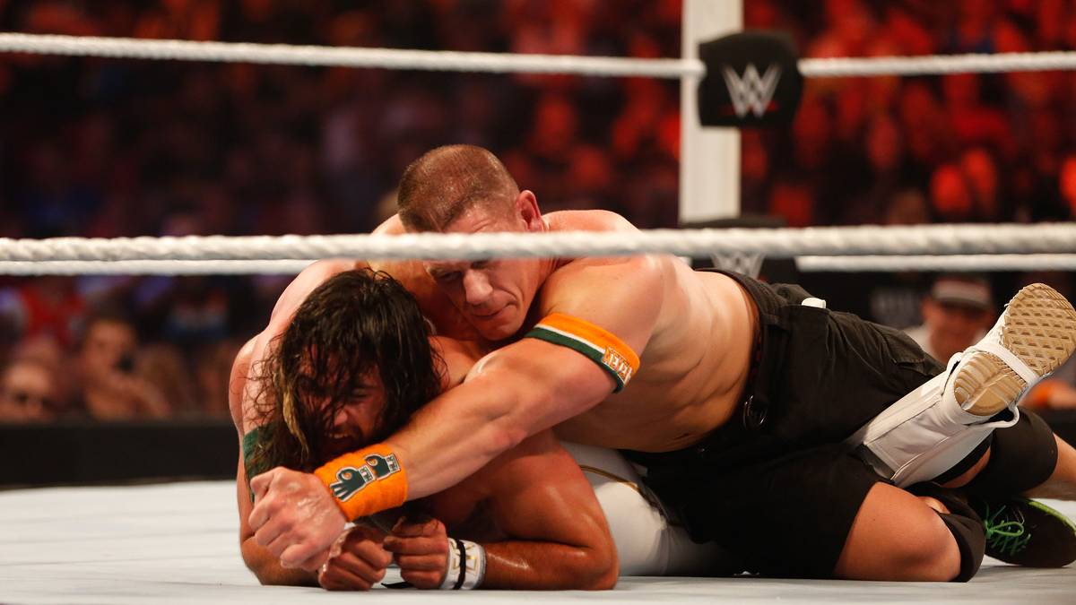 So sieht Cena übringens bei der "Arbeit" aus