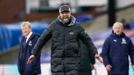 Der FC Liverpool steckt in der Krise und Trainer Jürgen Klopp wirkt mehr und mehr angegriffen. Was hat es mit Klopps Ausreden und Arroganz auf sich?