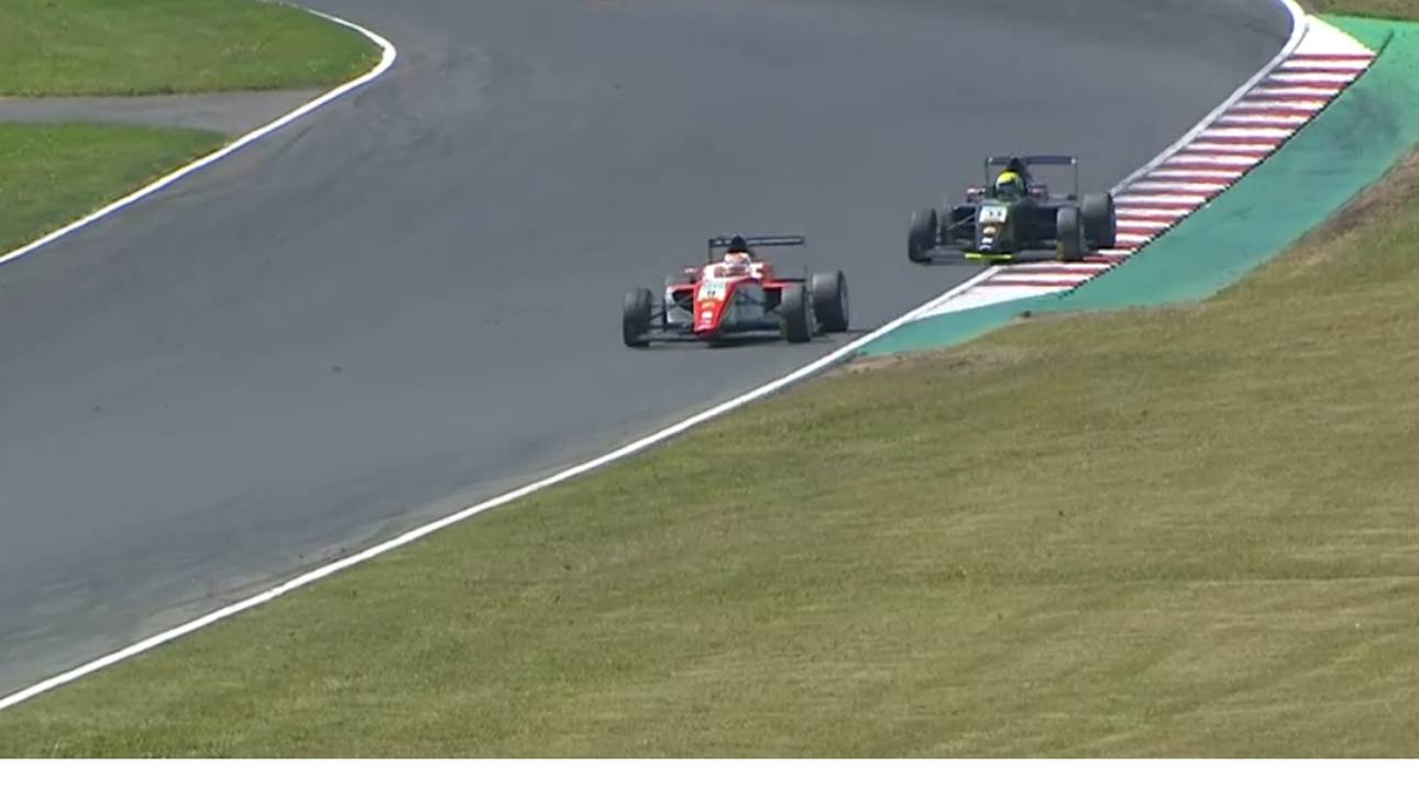 Armstrong siegt in Oschersleben