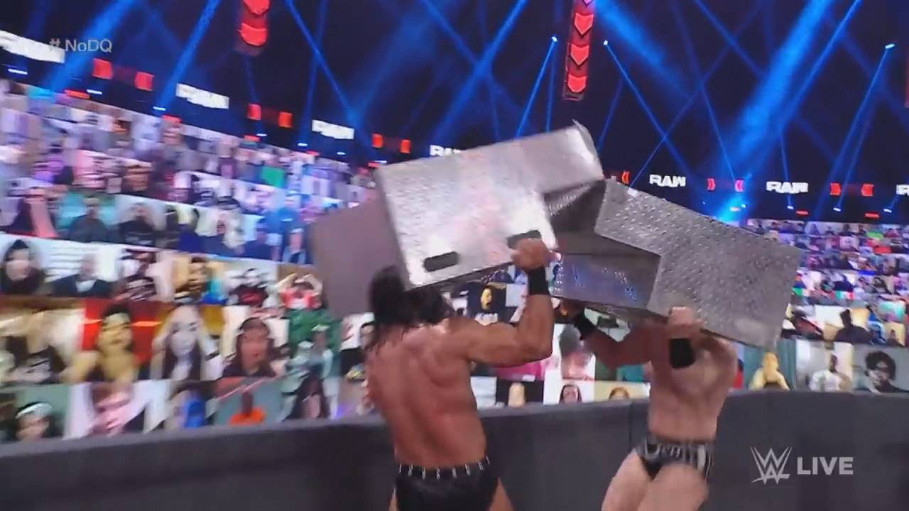 WWE RAW: Drew McIntyre und Sheamus hauen sich gegenseitig k.o.