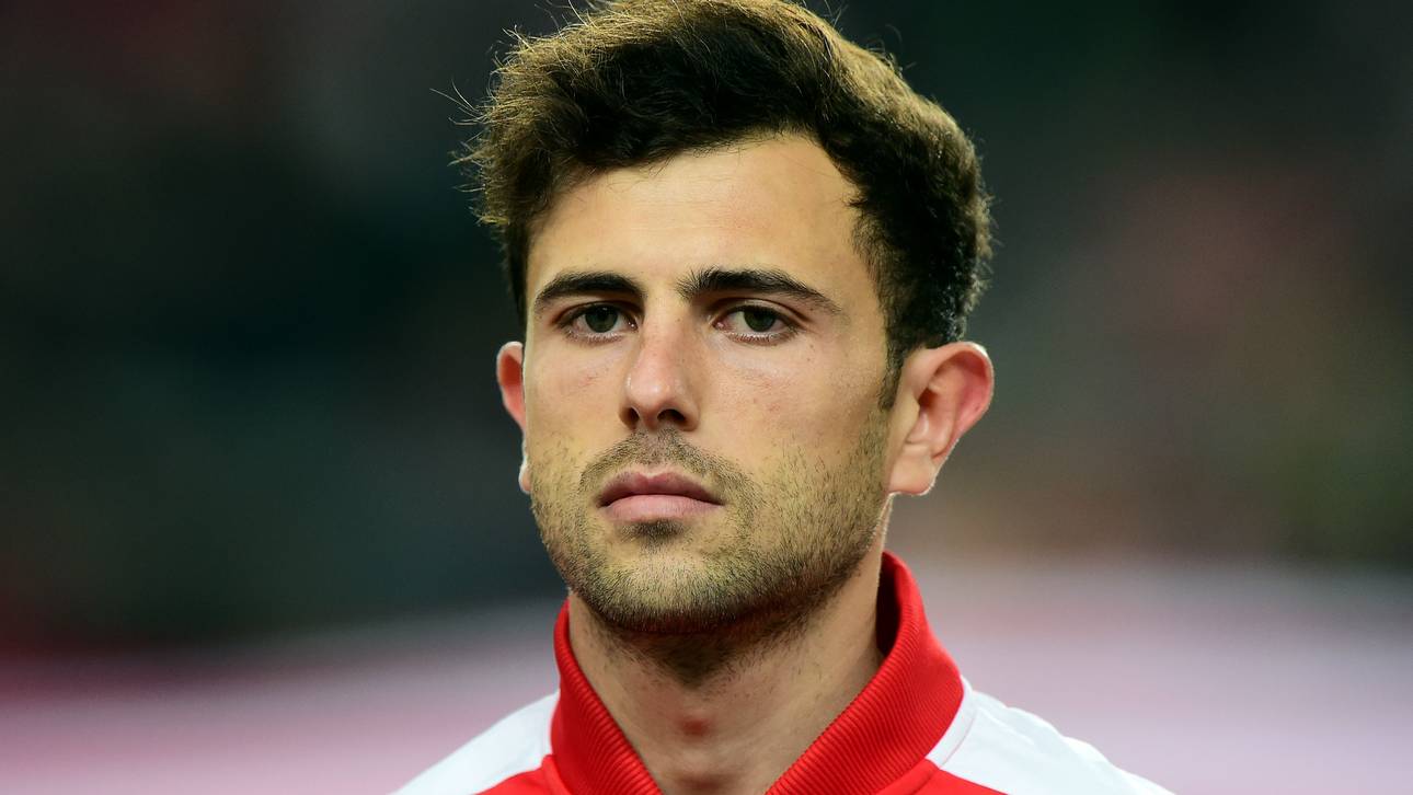 Mehmedi schenkt armer Familie Haus